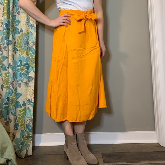 Ann Taylor Linen Midi Skirt - Picture 1 of 6